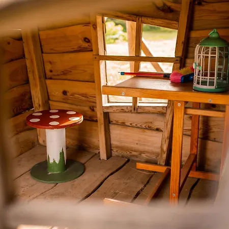 Hiiemaee Puhkemaja Kunda