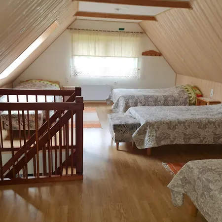 Hiiemaee Puhkemaja * Kunda