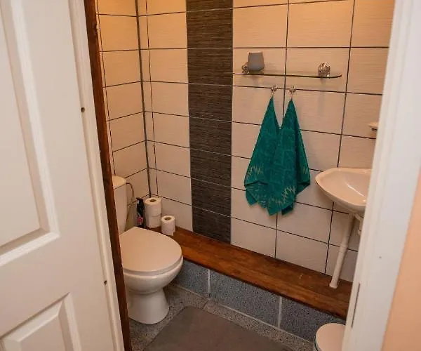 Hiiemaee Puhkemaja Casa vacanze *