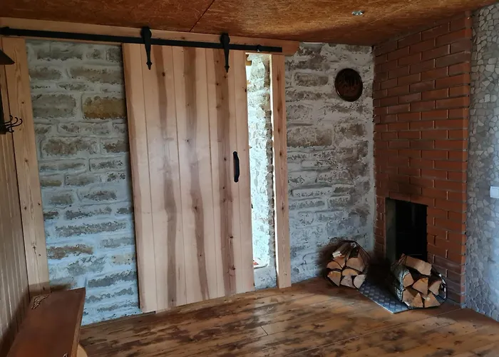 Casa de Férias Hiiemaee Puhkemaja *